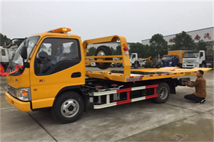 海口哪里有拖车服务