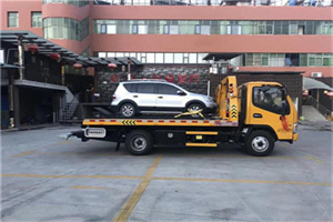 海口汽车紧急补胎换胎救援